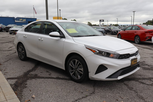 Used 2023 Kia Forte LXS image 3