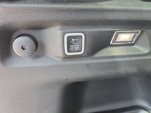New 2025 Jeep Grand Cherokee L Altitude image 14