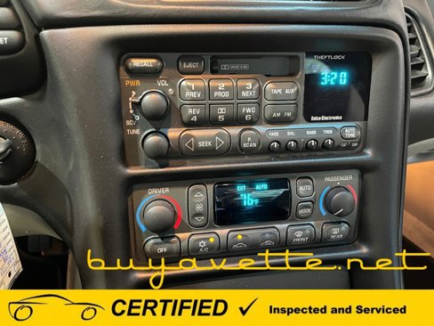 Used 1998 Chevrolet Corvette Coupe w/ Roof Pkg image 16