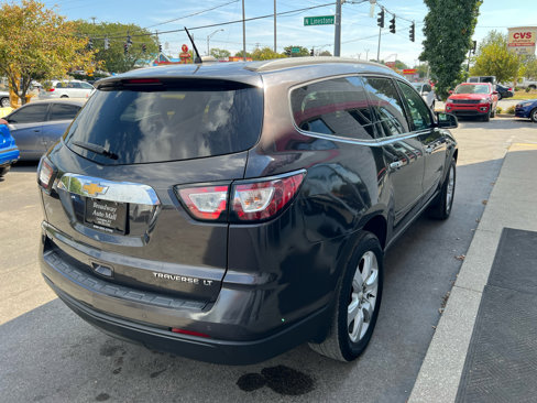 Used 2016 Chevrolet Traverse LT w/ Style and Technology Package image 7