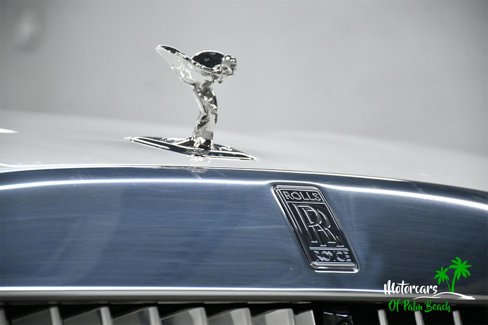 Used 2024 Rolls-Royce Spectre w/ Spectre Launch Package image 3