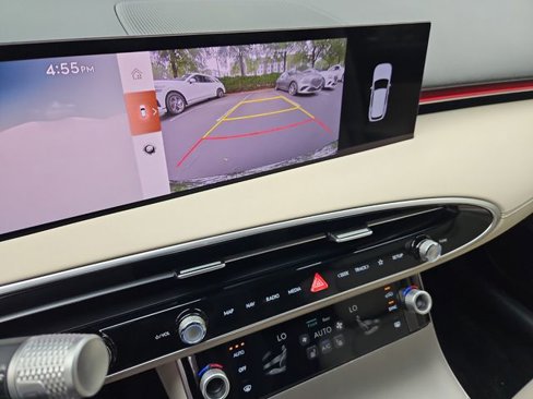 New 2026 Genesis GV70 2.5T Select image 11