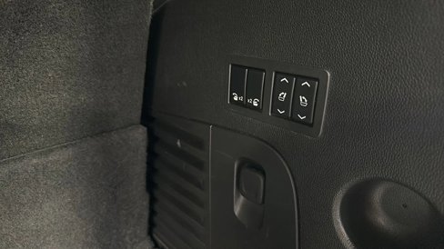 Used 2015 GMC Yukon SLT w/ Open Road Package image 15