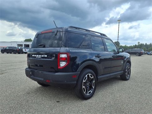 Used 2022 Ford Bronco Sport Outer Banks w/ Tech Package image 6
