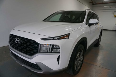 Used 2023 Hyundai Santa Fe SEL image 1