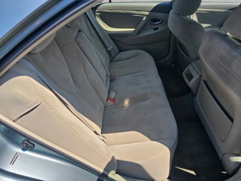 Used 2007 Toyota Camry LE image 21