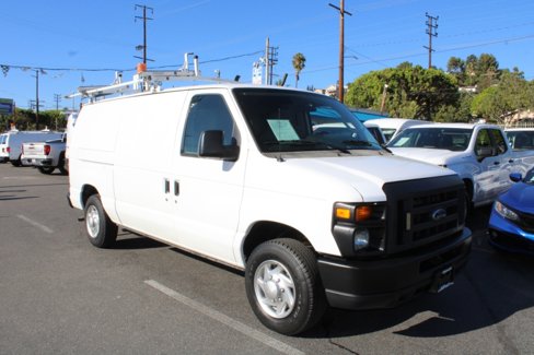Used 2013 Ford E-150 and Econoline 150 image 1