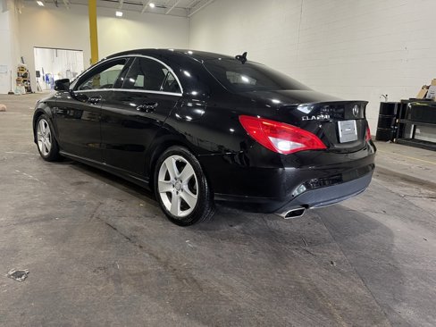 Used 2016 Mercedes-Benz CLA 250 4MATIC image 4