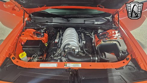 Used 2009 Dodge Challenger SRT8 w/ SRT Option Group II image 19