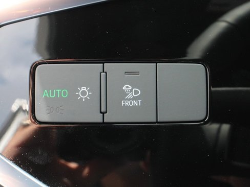 Used 2024 Audi Q3 2.0T Premium image 31