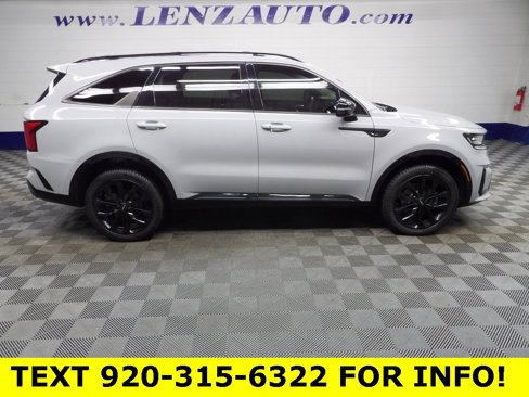 Used 2022 Kia Sorento SX image 2