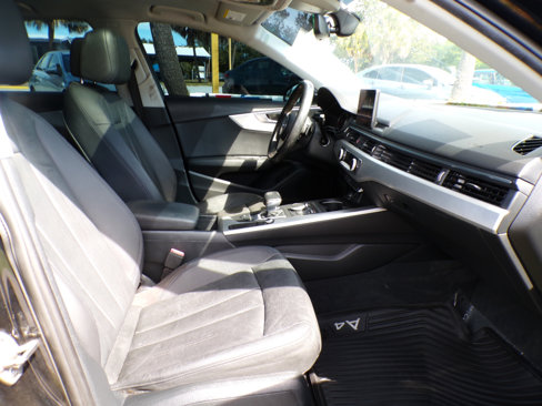 Used 2017 Audi A4 2.0T Premium image 21