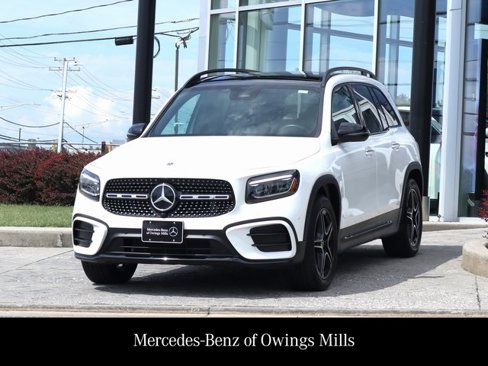 Certified 2025 Mercedes-Benz GLB 250 4MATIC image 1