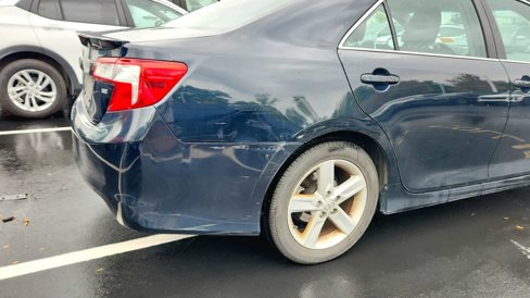 Used 2014 Toyota Camry L image 6