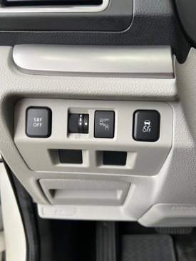 Used 2017 Subaru Forester 2.5i Premium image 28