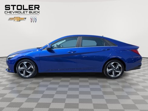 Used 2023 Hyundai Elantra Limited w/ Cargo Package image 3