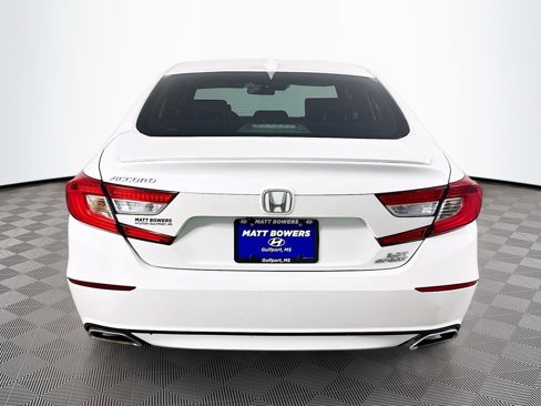Used 2019 Honda Accord Sport image 6