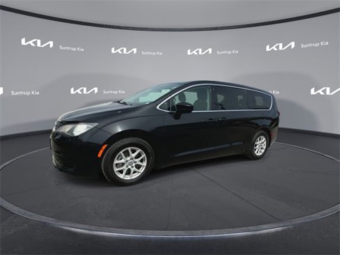 Used 2017 Chrysler Pacifica LX image 8