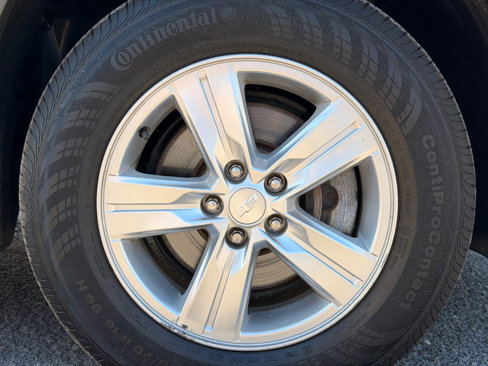 Used 2019 Chevrolet Trax LS w/ Tint and Cruise Package image 9