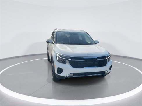 New 2026 Kia Seltos S image 3