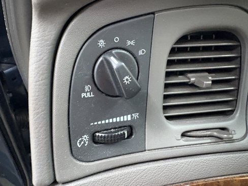 Used 2007 Mercury Grand Marquis LS image 23