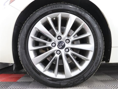 Used 2019 INFINITI Q50 Luxe w/ Essential Package (3.0T Luxe) image 34