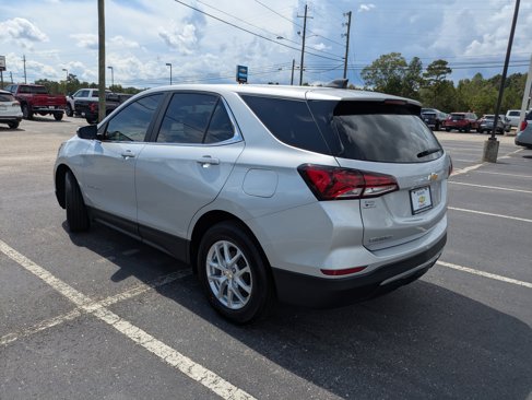 Used 2022 Chevrolet Equinox LT image 3