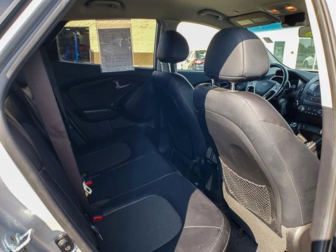 Used 2014 Hyundai Tucson SE image 27