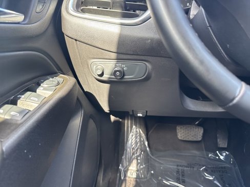 Used 2024 Chevrolet Equinox LT image 23