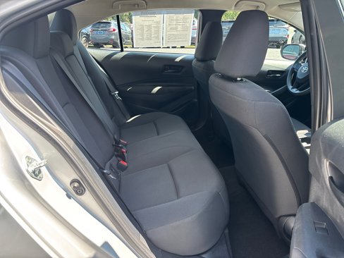 Used 2023 Toyota Corolla LE image 40