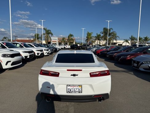 Used 2017 Chevrolet Camaro LT w/ RS Package image 7