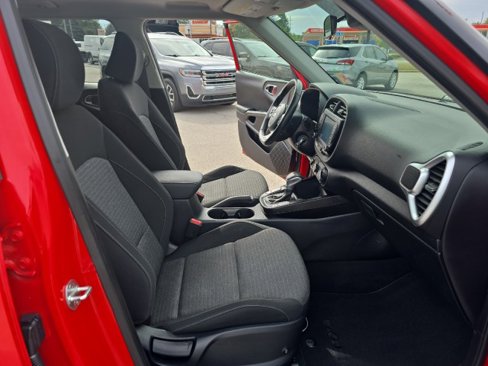 Used 2021 Kia Soul GT-Line image 40