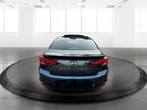 Used 2020 Hyundai Elantra Value Edition image 8