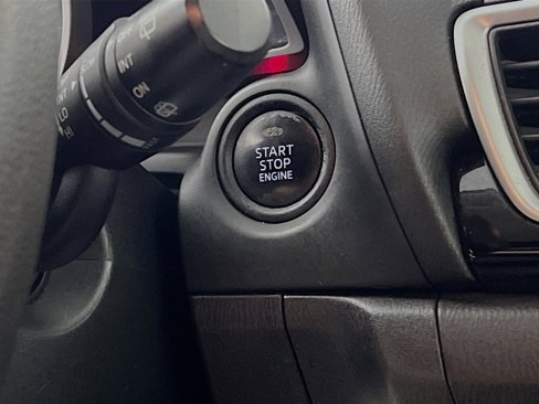 Used 2014 MAZDA MAZDA3 i Sport image 23