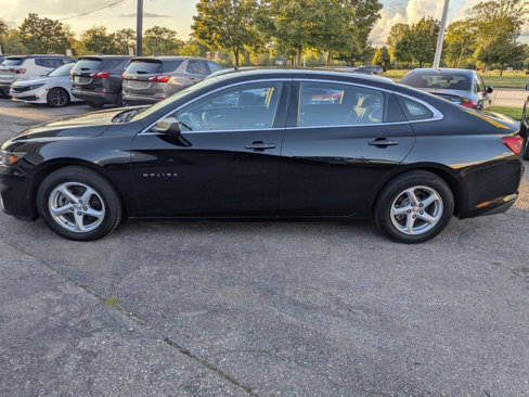 Used 2018 Chevrolet Malibu LS w/ LPO, Convenience Package 1 image 4