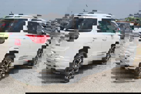 Used 2018 GMC Acadia Denali w/ LPO, Protection Package image 5