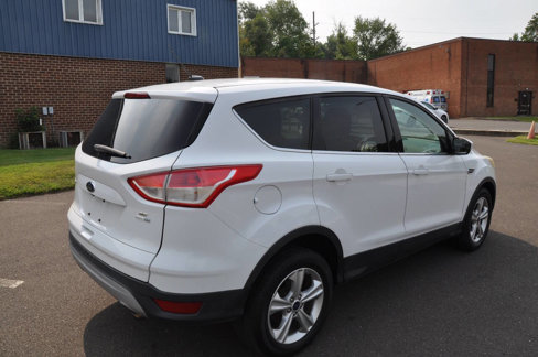 Used 2015 Ford Escape SE image 5