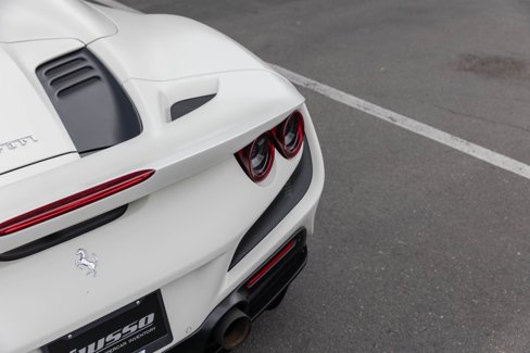 Used 2023 Ferrari F8 Tributo image 42