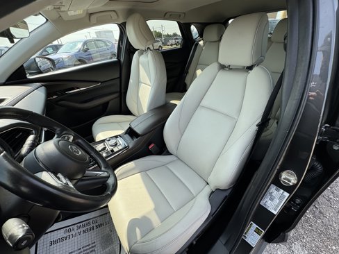 Used 2022 MAZDA CX-30 AWD 2.5 S w/ Premium Package image 9