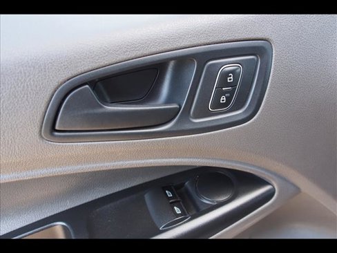 Used 2019 Ford Transit Connect XL image 17