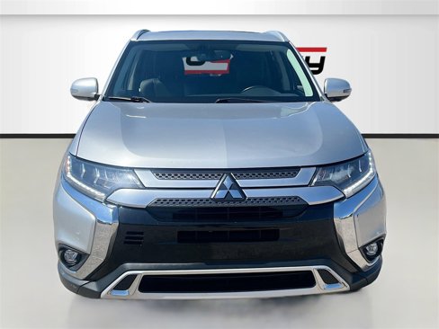 Used 2019 Mitsubishi Outlander GT image 2