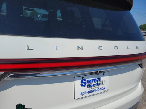 Used 2020 Lincoln Aviator Reserve w/ Equipment Group 202A image 10