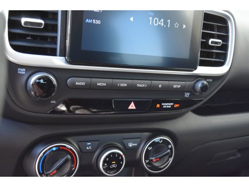 New 2025 Hyundai Venue SE image 23