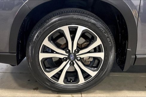 Used 2020 Subaru Forester Limited w/ Popular Package #3 image 9