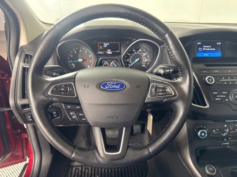 Used 2015 Ford Focus SE w/ Equipment Group 201A image 15