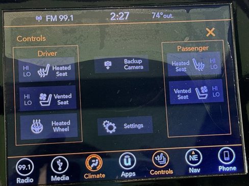 Used 2019 Jeep Grand Cherokee Limited w/ Luxury Group II image 23