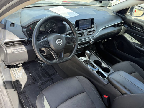 Used 2024 Nissan Altima 2.5 S image 7