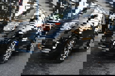 Used 2017 Kia Soul + image 1