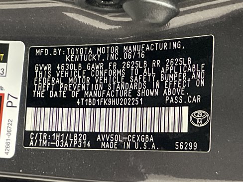 Used 2017 Toyota Camry XLE image 36