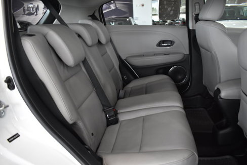 Used 2018 Honda HR-V EX-L image 28